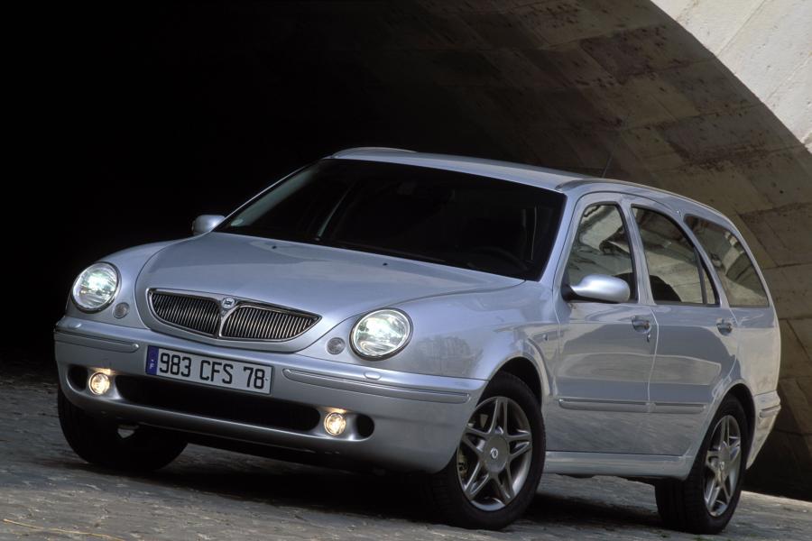  Lancia Lybra SW 1999 года  (фото 33 из 57)